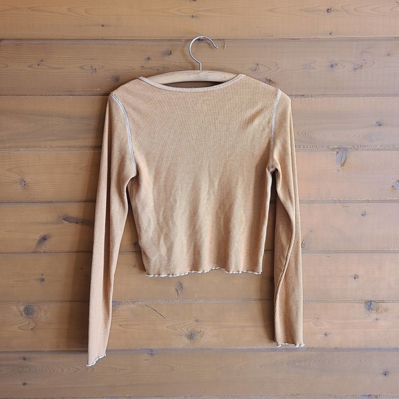 American Eagle Thermal Long Sleeve Crop Vneck Medium Camel Brown Shirt Top - Picture 2 of 3